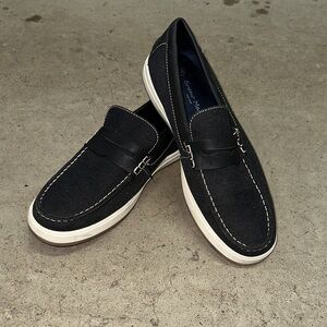 Elegant Black Canvas Loafers